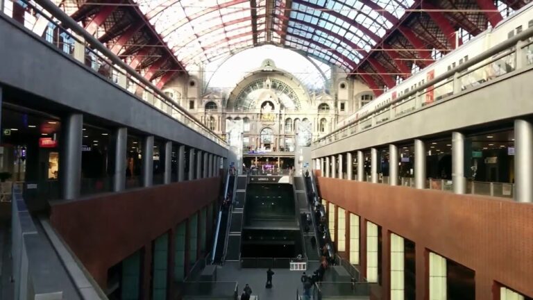 Best of Antwerp in 3 Minutes – ”Diamond Capital of the World”. Visit Antwerp!